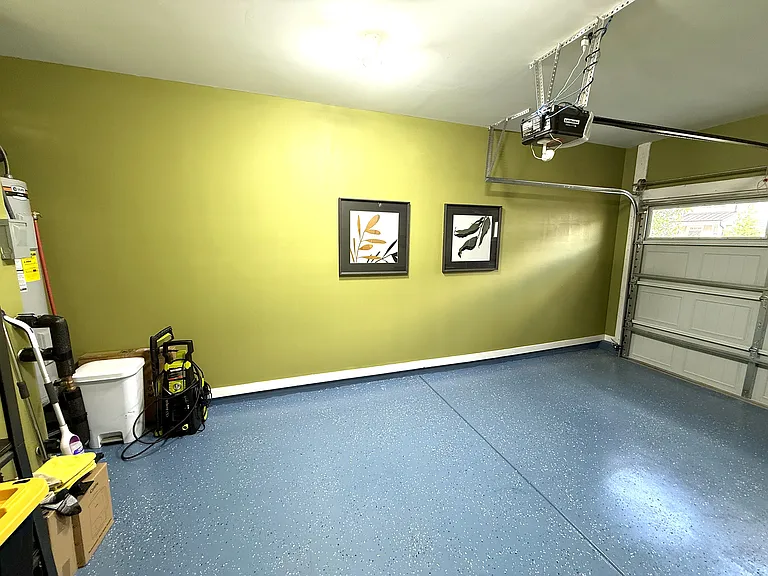 9451 Munsing Dr — Photo 29