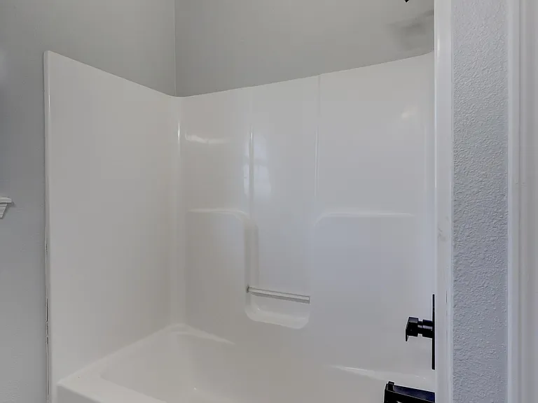 1003 Orchard St — Photo 8