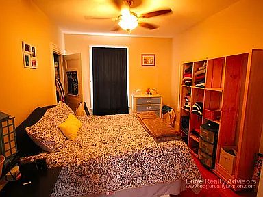 3rd image of 27 Montcalm Ave