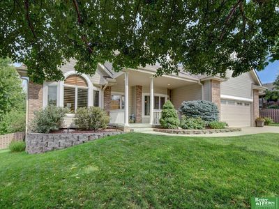 605 Fleetwood Dr, Papillion, NE, 68133