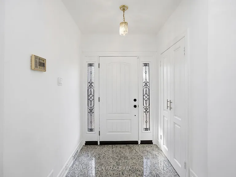 394 Patricia Ave — Photo 6