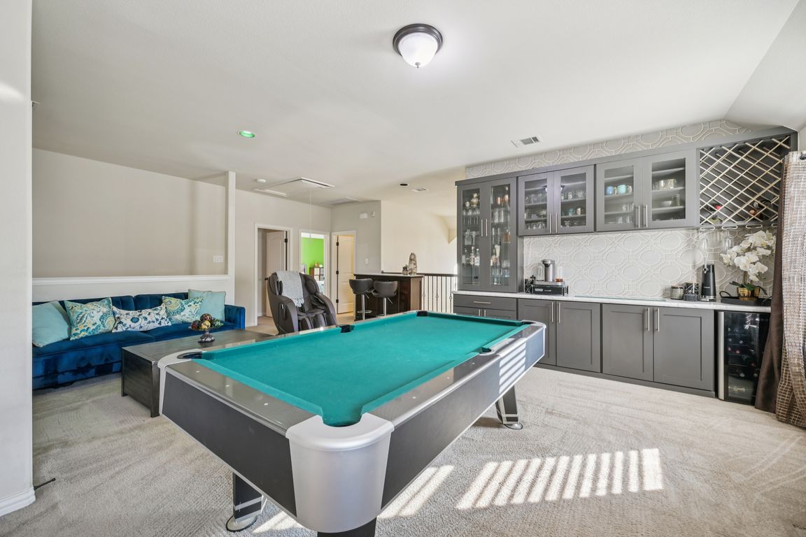 next background image