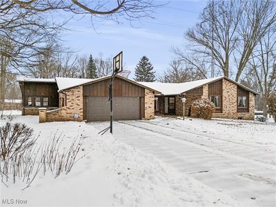 2304 Bur Oak St NE, Canton, OH, 44705