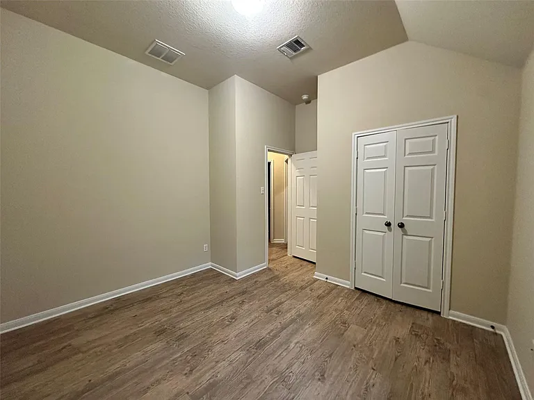 315 Sendero Ln — Photo 12