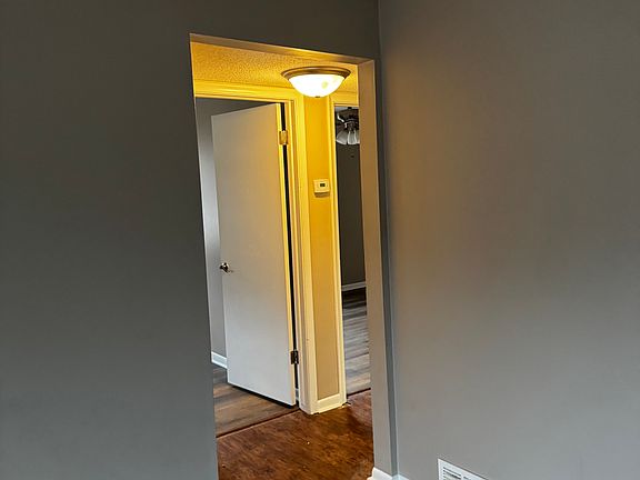 3rd image of 2019 Benson Gardens Blvd #9
