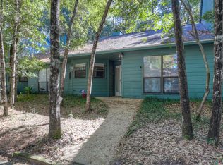50 Summer Oaks Dr, Daphne, AL 36526