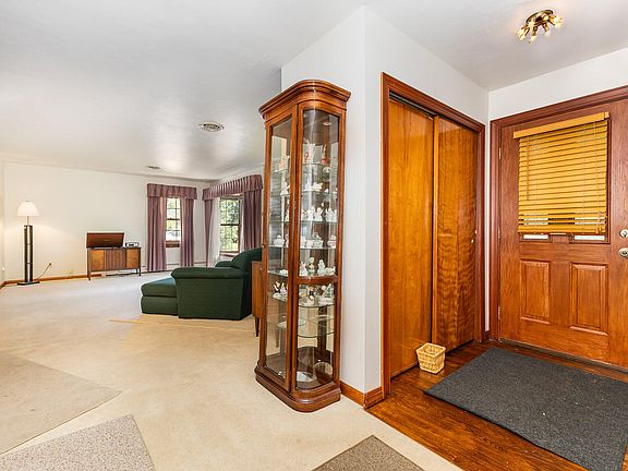 2nd image of 6200 Kentucky Pl