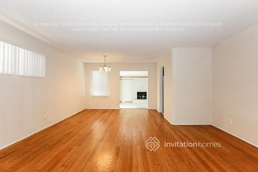 Building Photo - 13403 Traub Ave