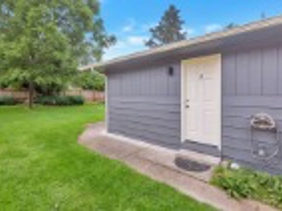 3rd image of 1385 Dollar St #2