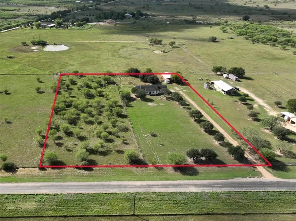 10520 Fm 1456 Rd, Bellville, TX 77418