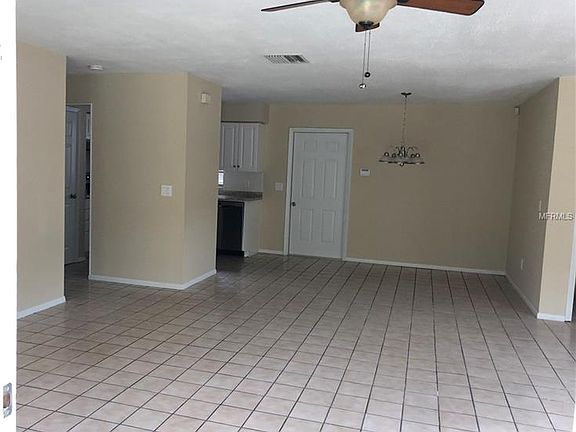 4th image of 7301 N Ola Ave