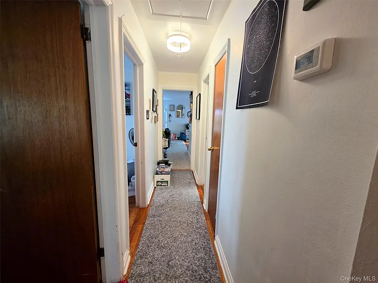 537 E Chester St — Photo 15