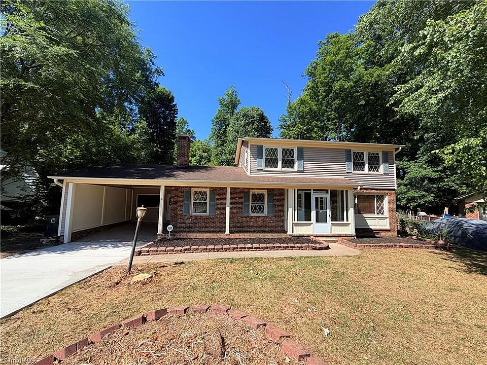 1st image of 2607 Antoine Dr