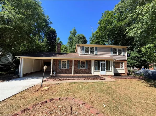 2607 Antoine Dr, Greensboro, NC 27407