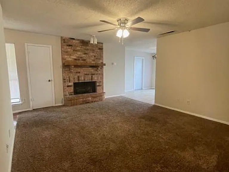 2108 Ramada Dr — Photo 4