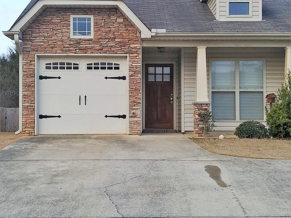 1st image of 2027 Rossburg Pl