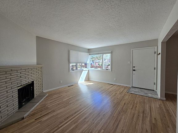 3rd image of 1018 Camino Carlos Rey