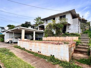 3554 Aliamanu St, Honolulu, HI 96818