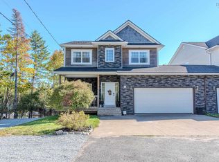 212 Voyageur Way, Hammonds Plains, NS B4B 0N1