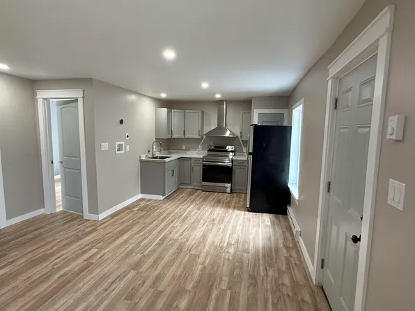 303 Main Road, Milford, ME 04461