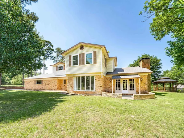 802 W Coke Rd, Winnsboro, TX 75494