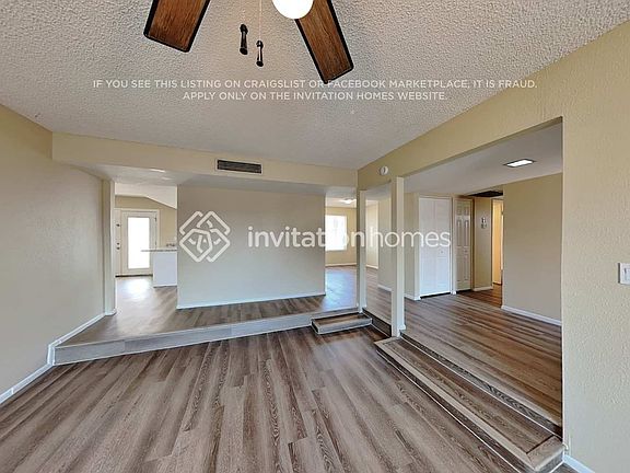 4th image of 4621 W Carol Ave