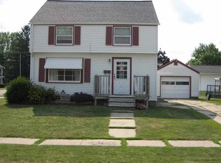 406 Tyler St, Lancaster, WI 53813