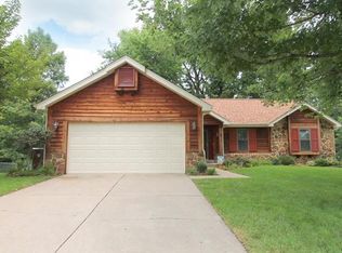 5 Shadow Ln, Saint Peters, MO
