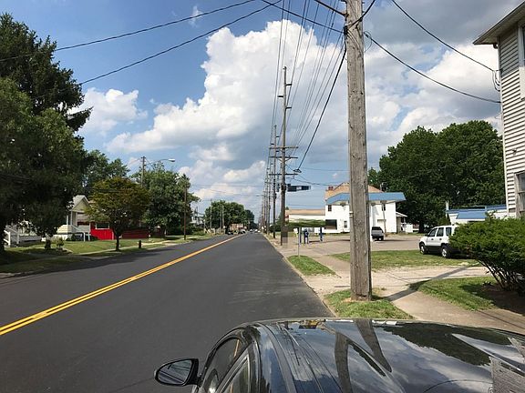 5th image of 1615 Linden Ave