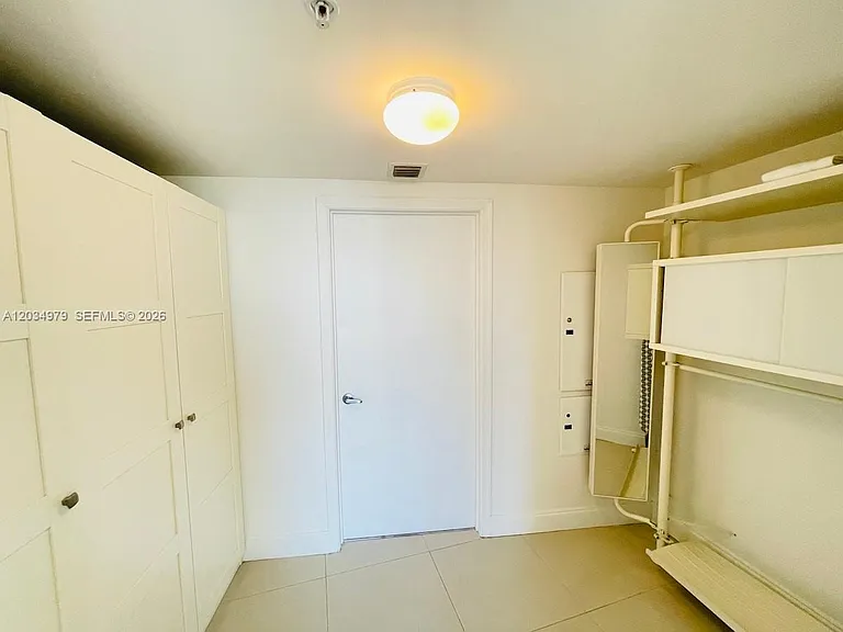 1750 N Bayshore Dr #3010 — Photo 22