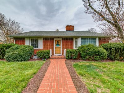 2684 Parkview Dr, Vinton, VA, 24179