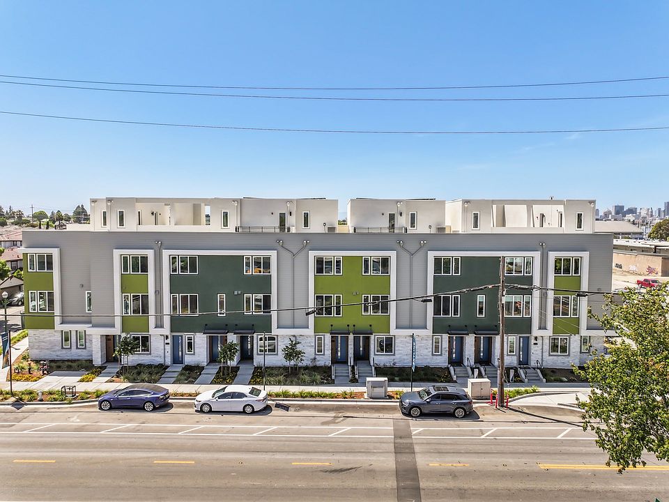 Skyline by Trumark Homes in Alameda, CA I Skyline