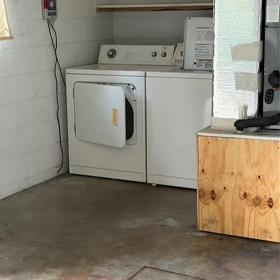 517 London Rd — Photo 13