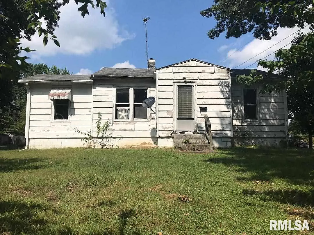 1021 E Thompson St photo 1