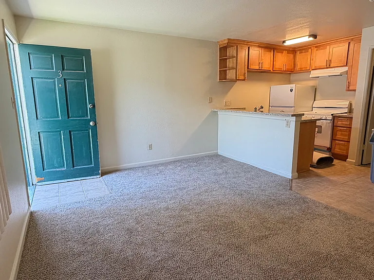 937 W Kettleman Ln #931 — Photo 6