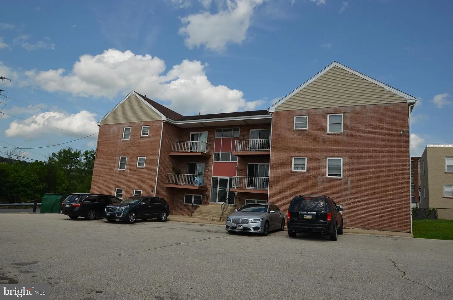 2 bed, $1,850 — Photo 1