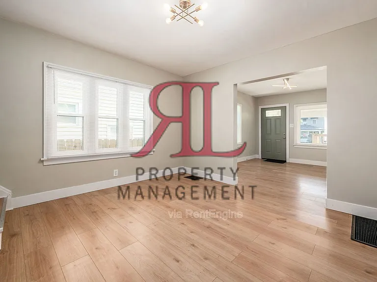 439 Eldridge Ave #439 — Photo 34