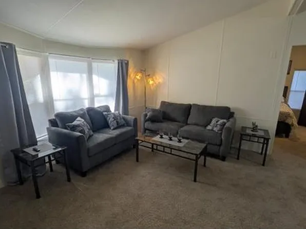 3424 NE 162nd St, Citra, FL 32113