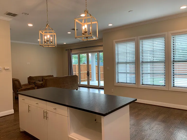 3109 Odessa Ave — Photo 44