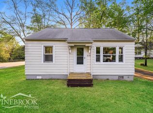 1616 Guyer St, High Point, NC 27265