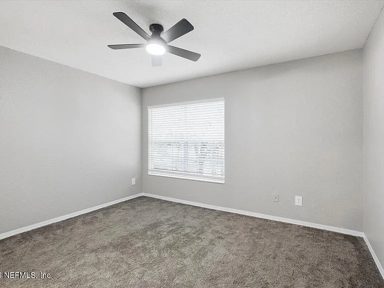 13700 Richmond Park Dr N #408 — Photo 9