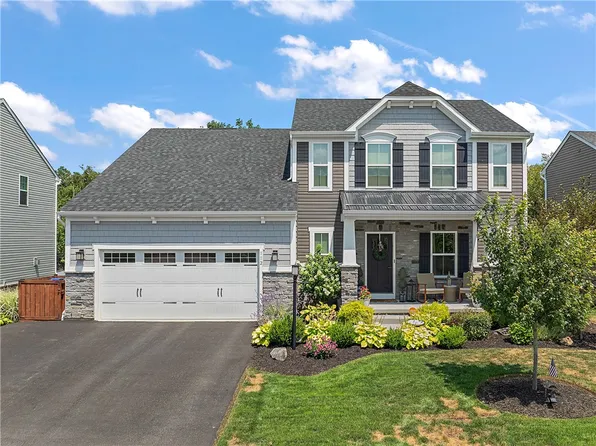 112 Pauline Pl, Evans City, PA 16033