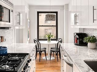 205 E 69th St APT 4G, New York, NY