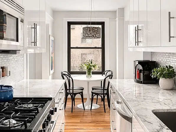 205 E 69th St APT 4G, New York, NY 10021