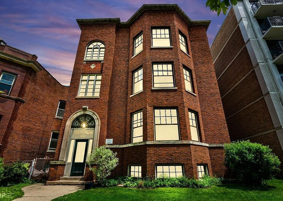 1st image of 5825 N Kenmore Ave #1R