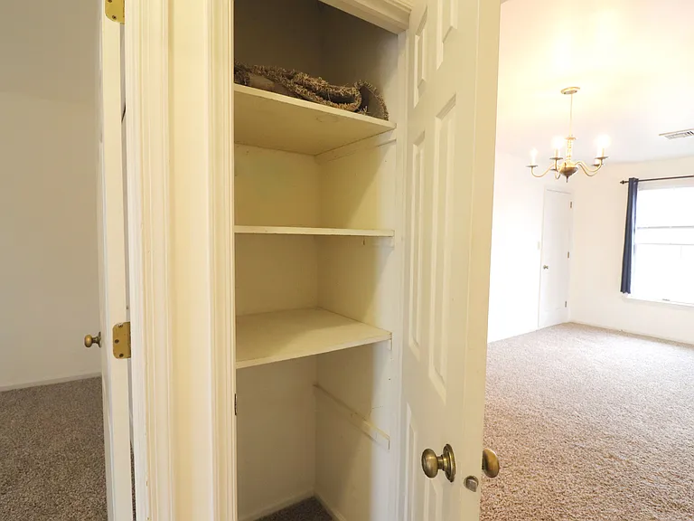 1530 W Main St #I — Photo 9