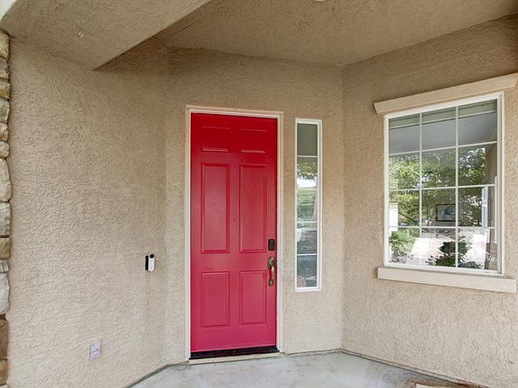 3rd image of 6032 Roswitha Ct