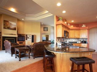 950 Saint Andrews Way, Eagle Pt, OR 97524