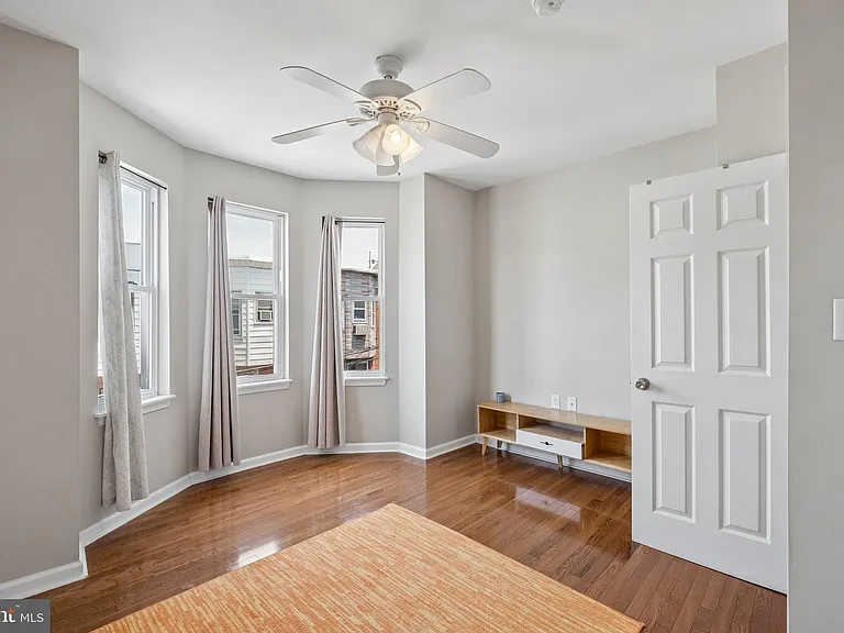 2220 Cantrell St — Photo 10