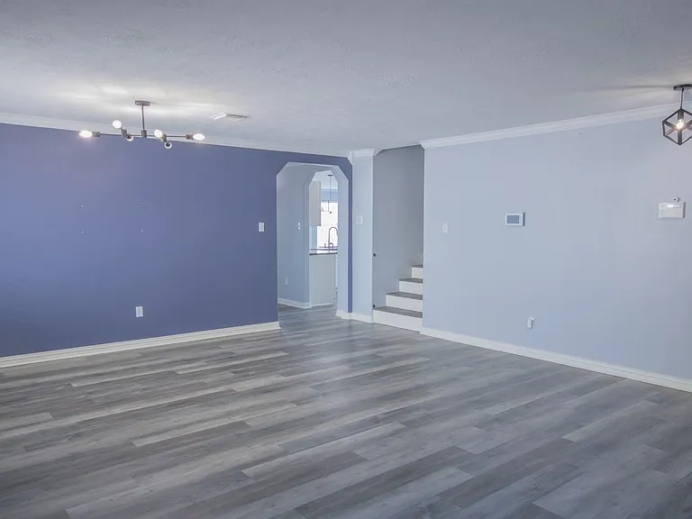 2814 Morton Cove Ln — Photo 7